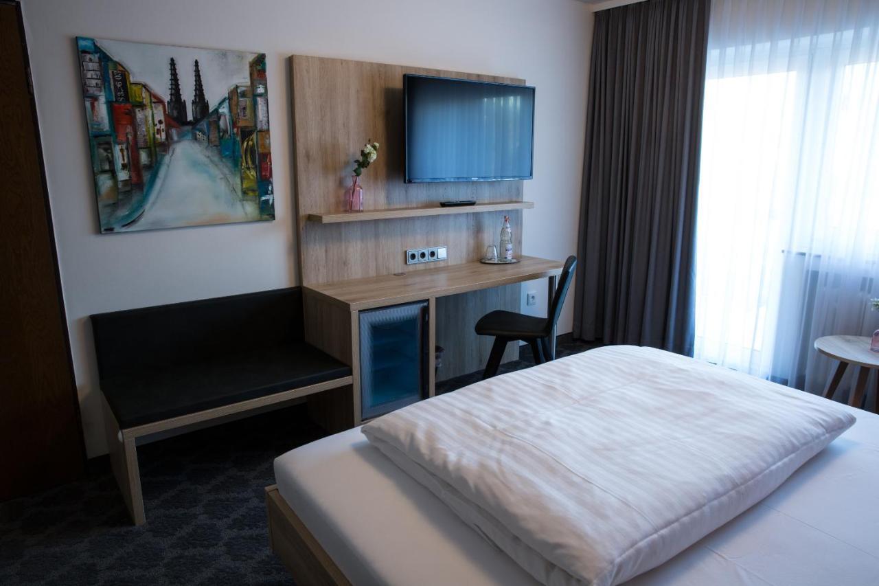 Hotel Wilms Koln Bagian luar foto
