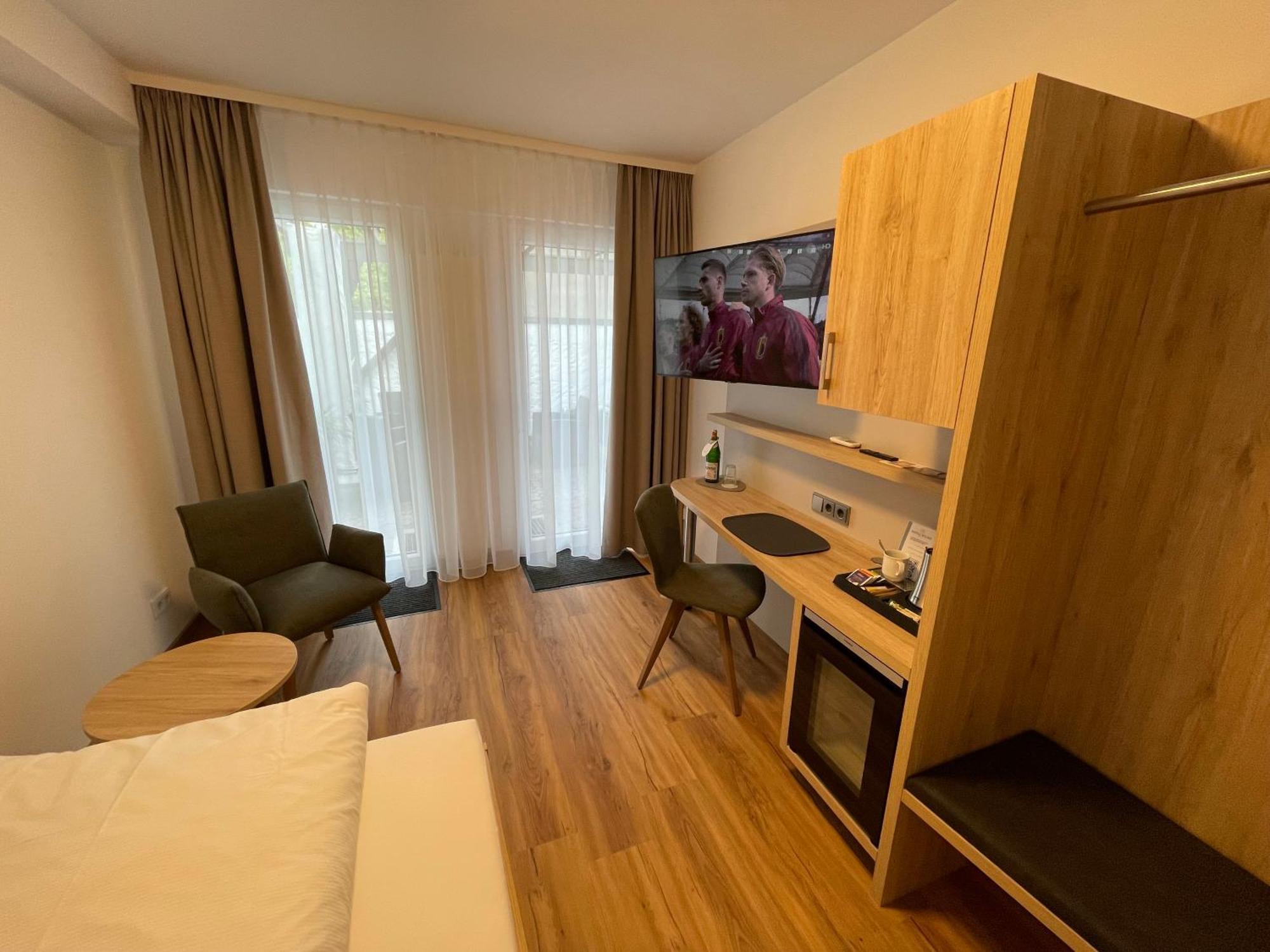 Hotel Wilms Koln Bagian luar foto