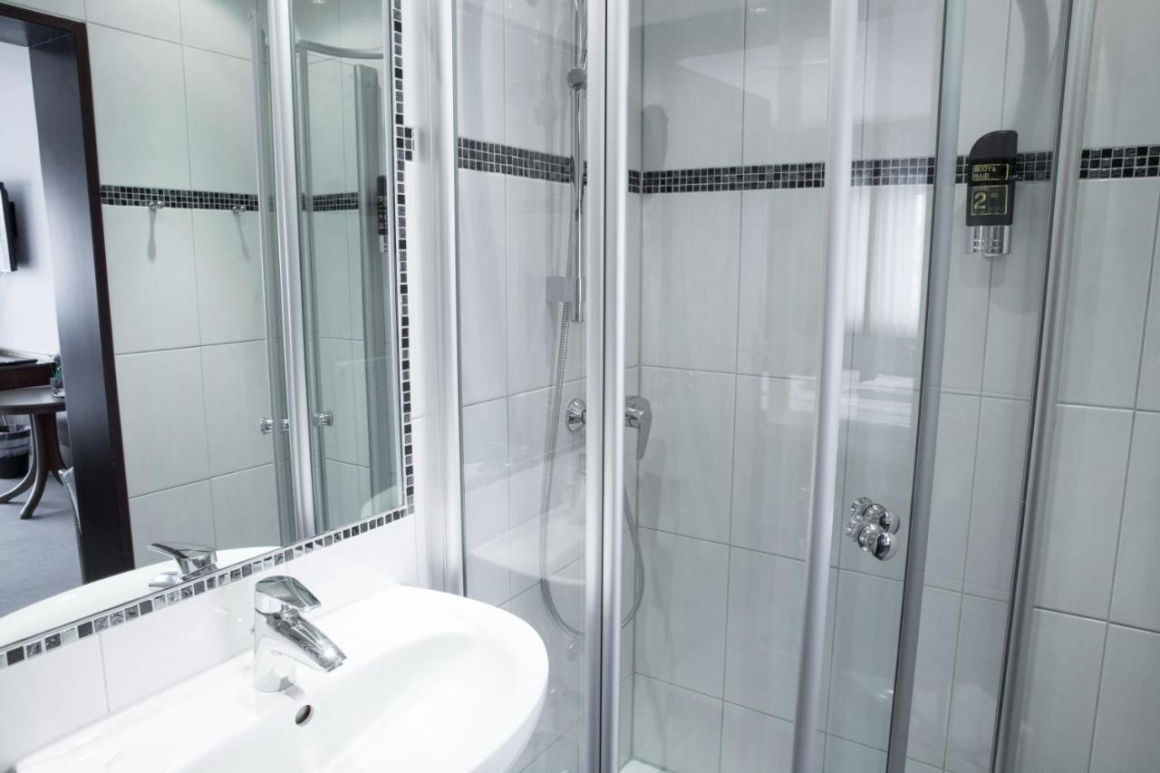 Hotel Wilms Koln Bagian luar foto
