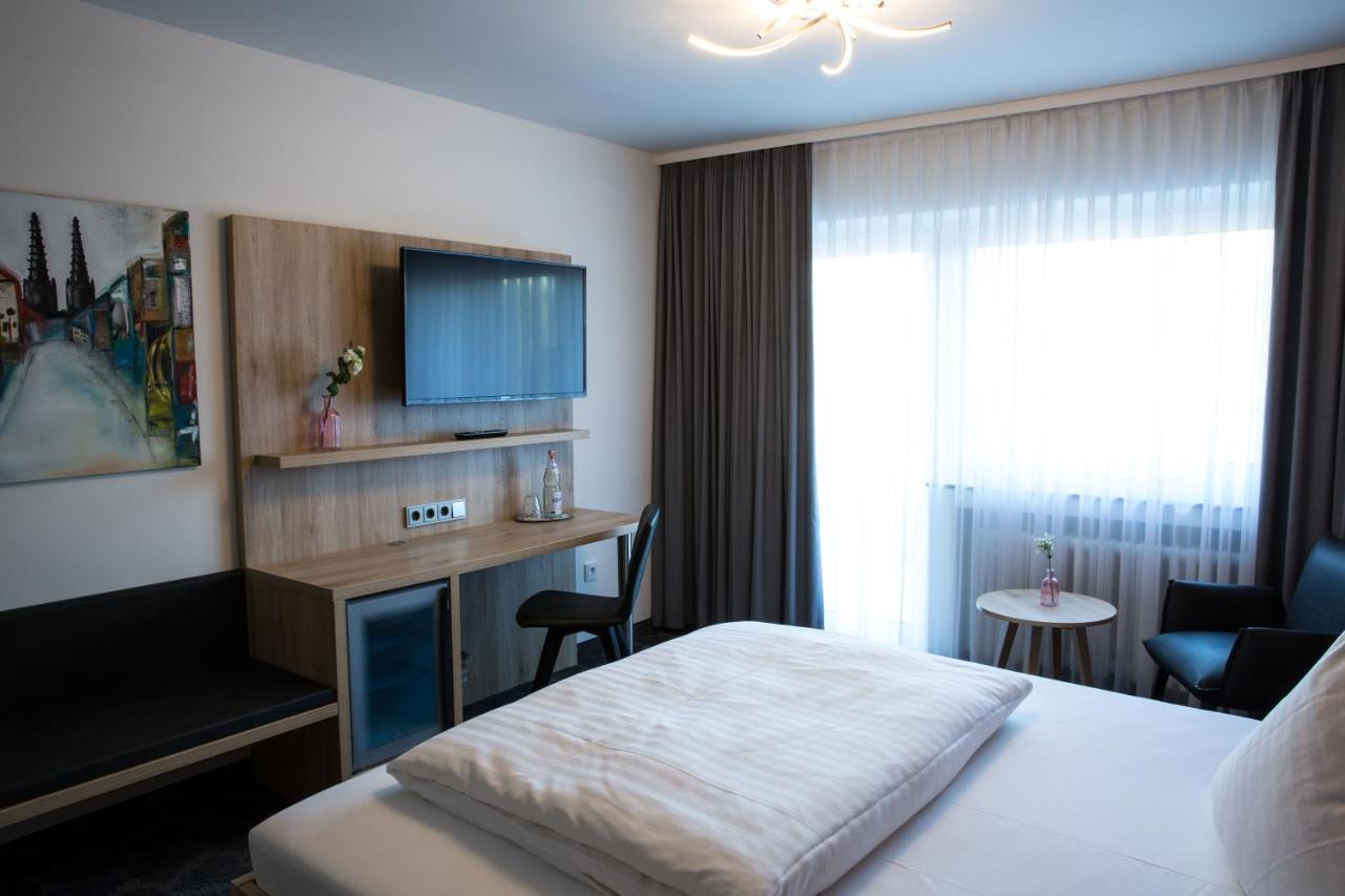 Hotel Wilms Koln Bagian luar foto